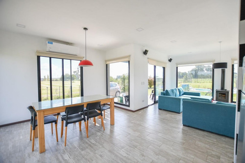 Imagen 10 de 25 de Casa En Venta 4 Dormitorios En El Mirador
