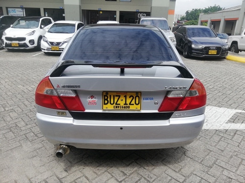 Mitsubishi Lancer 1999 1.3 Gl 5 P