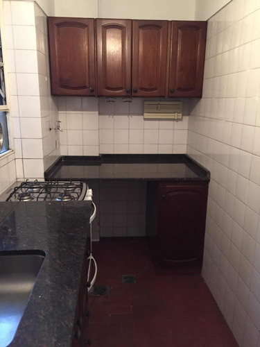 Venta Depto 3 Ambientes Balvanera Av Belgrano 1900