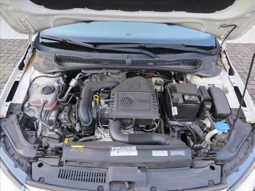 Imagem 8 de 13 de Volkswagen Polo 1.0 200 Tsi Aut. Bancos Em Couro, Rodas De L