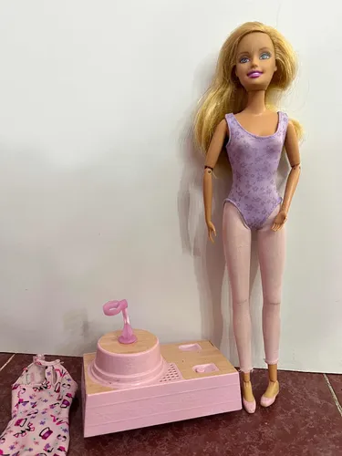 Venta Internacional- Barbie Muñeca Maestra De Ballet, Con Disfraz Y  Accesorios De Bailarina