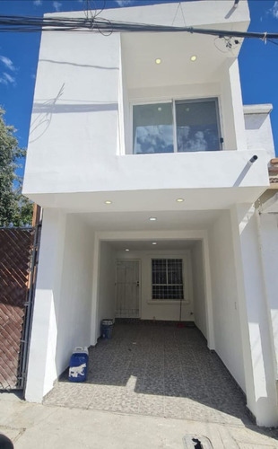 Venta | Casa En Santa Fe Tijuana Pasa Todo Crédito