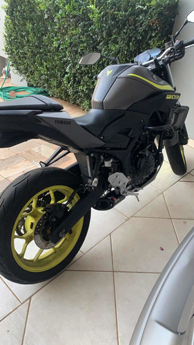 Imagem 3 de 4 de Yamaha Mt03