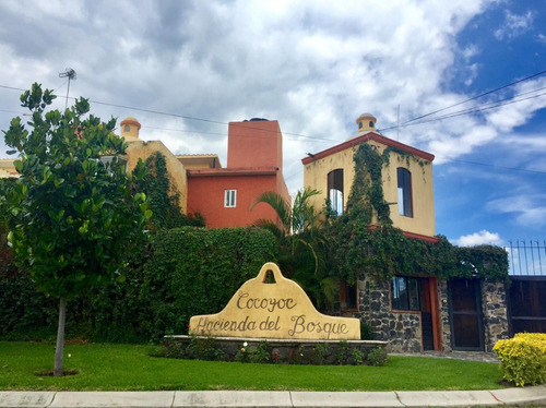 Casa Con Alberca. Cocoyoc. 4 Recámaras