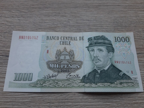 Imagen 1 de 4 de Billete 1.000 Pesos Antiguo Reposicion