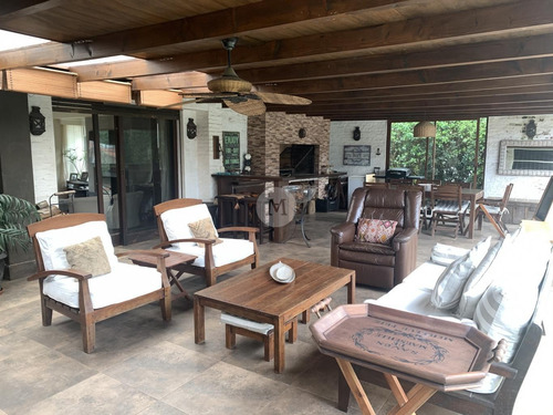 Divina Casa Gran Terreno - Todas Las Comodidades En 1 Planta
