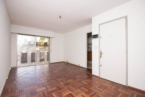 Precioso Apto. De 2 Dormitorios Con Garaje En Venta