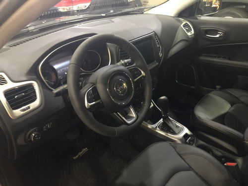 Imagen 7 de 15 de Jeep Compass Longitude Plus 1.3 T270