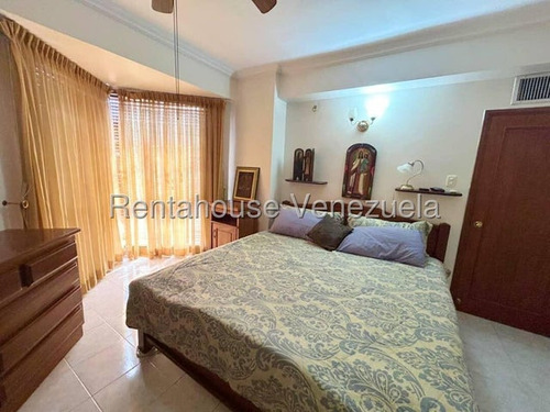 Maribel Morillo Asesor Inmobiliario De Rentahouse Alquila; Hermoso Y Amoblado De 3 Hab. Y 3 Baños Ubicado Al Este; Condominio Con Planta Electrica Y Pozo