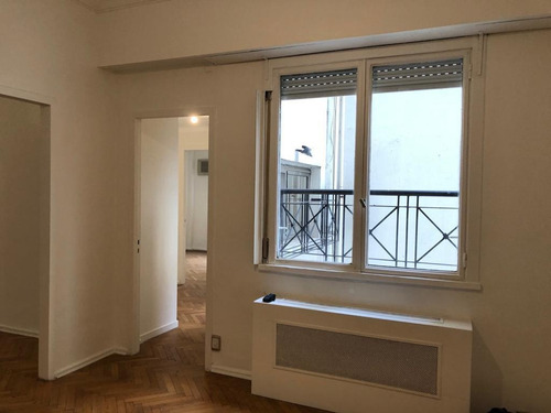 Imagen 5 de 10 de Alquiler De Departamento 3 Ambientes Con Dependencia - Recoleta
