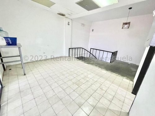 Local Comercial En Venta Avenida Los Leones Este De Barquisimeto Kenlimar Nieto 24-5043