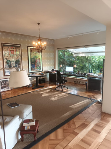 Magnífico Departamento Duplex Con Precioso Jardin Amplitud