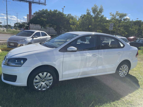 Imagen 1 de 15 de Volkswagen Vento 2019 4p Starline L4/1.6 Aut