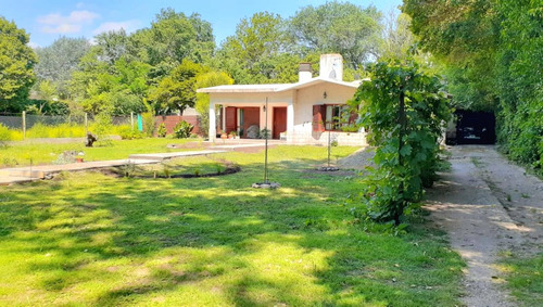 Villa Giardino, Casa Con Pileta Barrio Vertientes De Thea