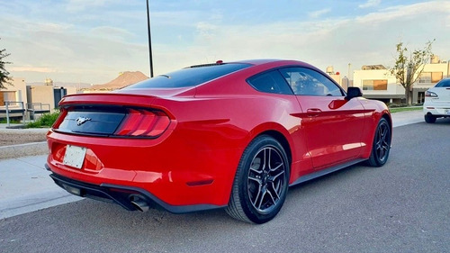 Imagen 3 de 13 de Ford Mustang 2.3 Coupe At