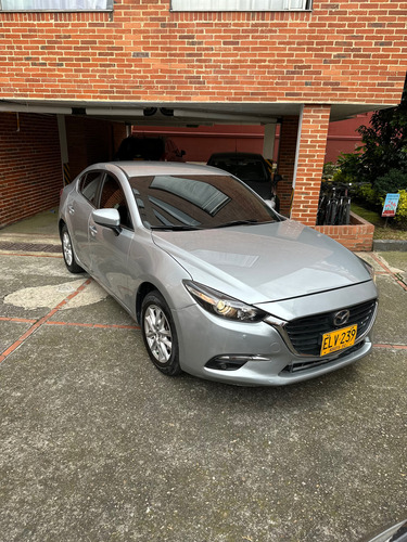 Mazda 3 Touring