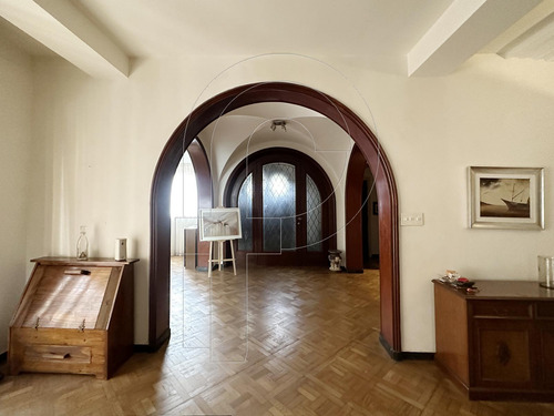 Venta Exclusiva Casa Con Piscina Y Barbacoa En El Prado, Montevideo
