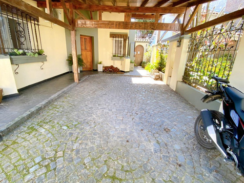 Imagen 3 de 30 de Propiedad A La Venta En Victoria, Impecable ( Jardín , Parrilla Y Cochera!)
