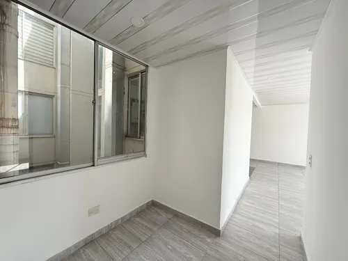 Apartamento En Venta En Abundara. Cod V2101