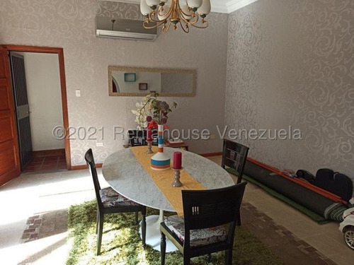 Imagen 5 de 12 de Casa En Venta En Altamira 21-21973 Caro Fermoso 0424 2083128