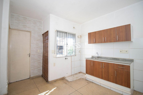 Casa 3 Dorm, 2 Baños, Parrillero, En Sayago