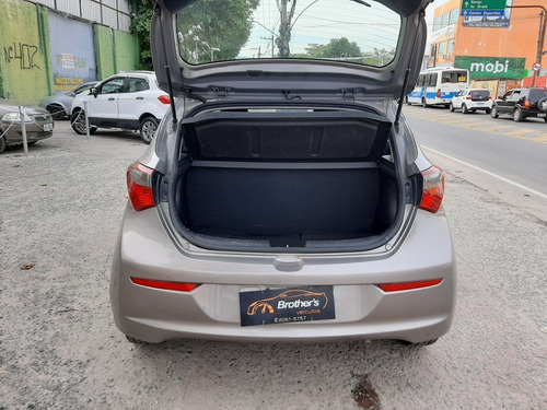 Imagem 9 de 15 de Hyundai Hb20 2019 1.0 Unique Flex 5p