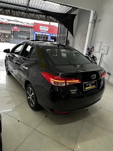 Toyota Yaris 1.5 16V FLEX SEDAN XLS MULTIDRIVE