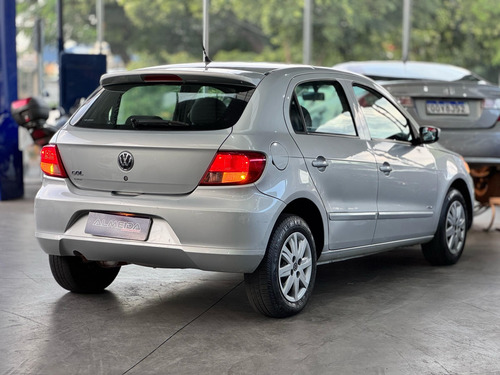 Volkswagen Gol 1.0 MI 8V FLEX 4P MANUAL G.V