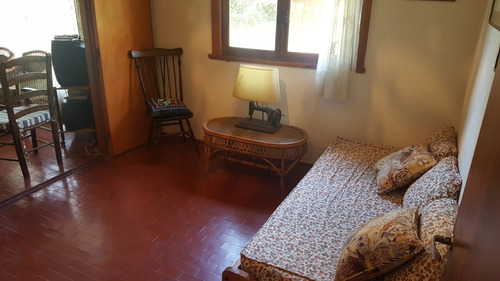 Imagen 13 de 14 de Dueño Vende Casa De 6 Amb. C/dep. Zona Iglesia (retasada)