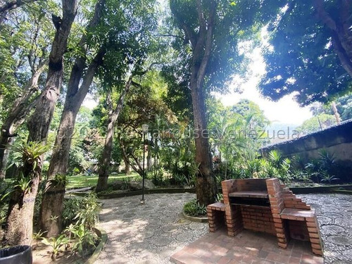 Bello Y Muy Amplio Apartamento Con La Mejor Vista Sobre El Valle De Caracas En Alquiler En Santa Eduvigis Vi Mls #24-7470