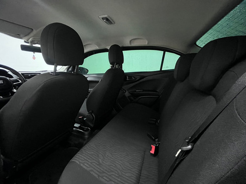 Fiat Cronos 1.3 8V Flex