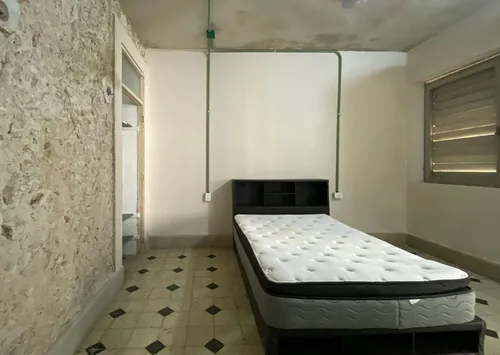 Casa Semi Amueblada De Una Planta En Renta En El Centro