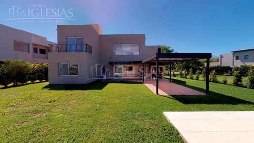 Imagen 24 de 30 de Tour 360º - Casa En Venta Con 4 Dormitorios En San Isidro Labrador, Villanueva