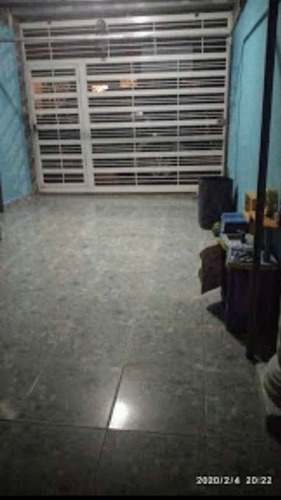 Imagen 5 de 5 de Se Vende Casa En Urb Las Carolinas Ve02-007zi-jj
