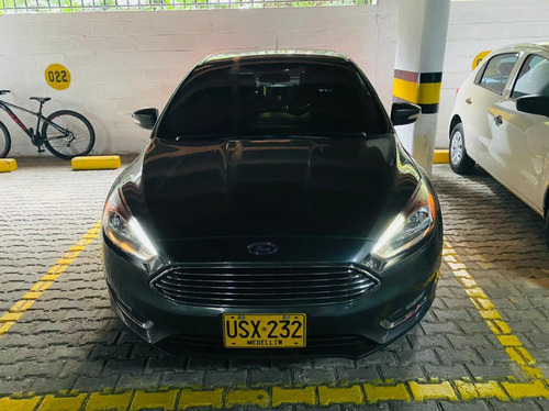 Ford Focus 2015 2.0 Titanium