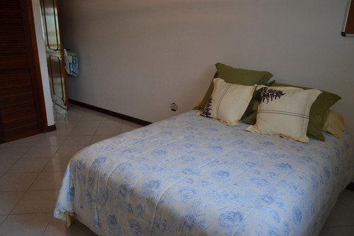 Imagen 17 de 26 de Casa En Venta 22-4134 En Cumbres De Curumo 04120104330