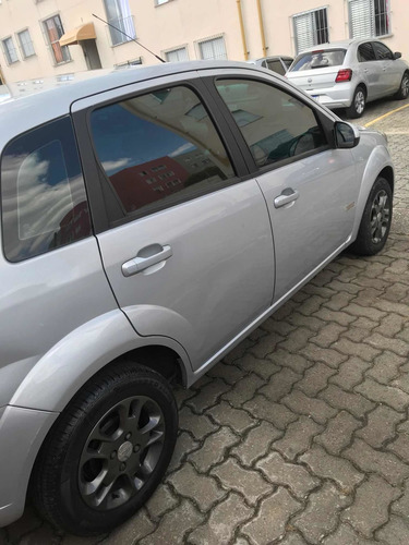 Imagem 11 de 13 de Ford Fiesta Mpi Class Hatch Flex