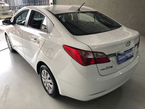 Imagem 6 de 11 de Hyundai Hb20s 2014 1.6 Comf. Plus 4p **** Impecável ***