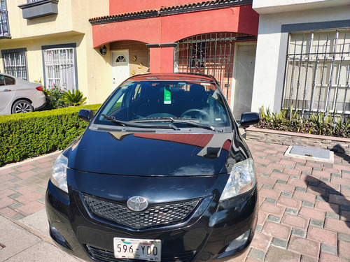 Toyota Yaris 1.5 Premium Sedan At