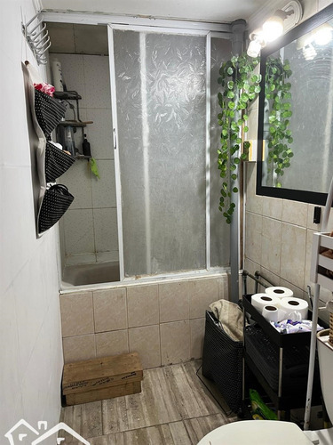 Casa En Venta De 2 Dorm. En Maipú