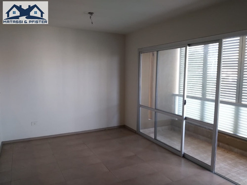 Dpto Alquiler Alvear 600 1 Dor C/balcon - Frente