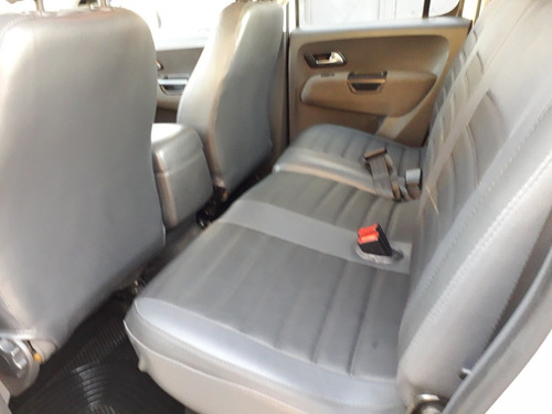 Imagen 7 de 15 de Volkswagen Amarok 2.0 Cd Tdi 4x4 Highline Pack 1hp 2011