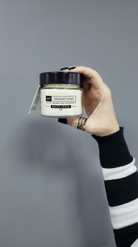 Imagem 4 de 9 de Maçã Verde - Vela Aromática Perfumada Decorativo 140g