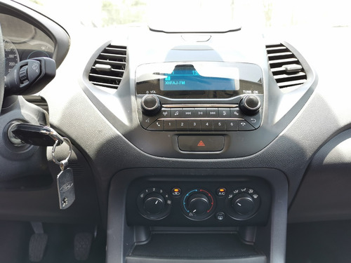 Imagen 5 de 13 de Ford Figo Impulse Sedan 4465