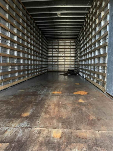 Carroceria Sobre Chassi Truck Bau Furgao