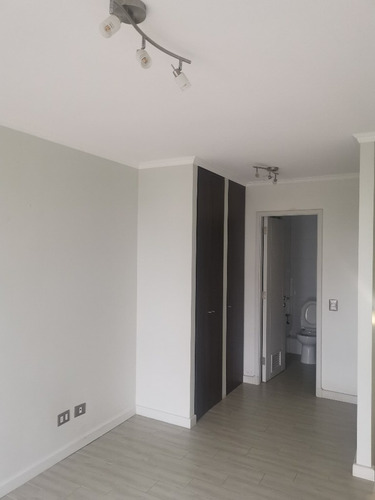 Amplio Departamento 1d Duplex Con Estacionamiento