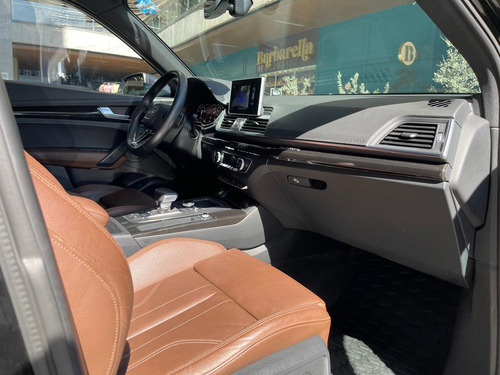 Audi Q5 2.0 L Security
