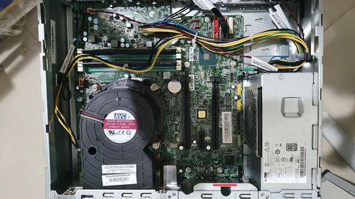 Computador Desktop Lenovo Thinkcentre M920s Sff I7-8700 8gb