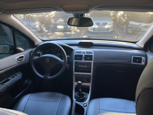Imagem 9 de 15 de Peugeot 307 1.6 Presence Pack Plus Flex 5p 2011 Todo Origina
