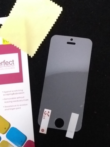 Imagem 2 de 7 de Kit Com 3x Película Frontal Para iPhone 5 Ou 5s Novo